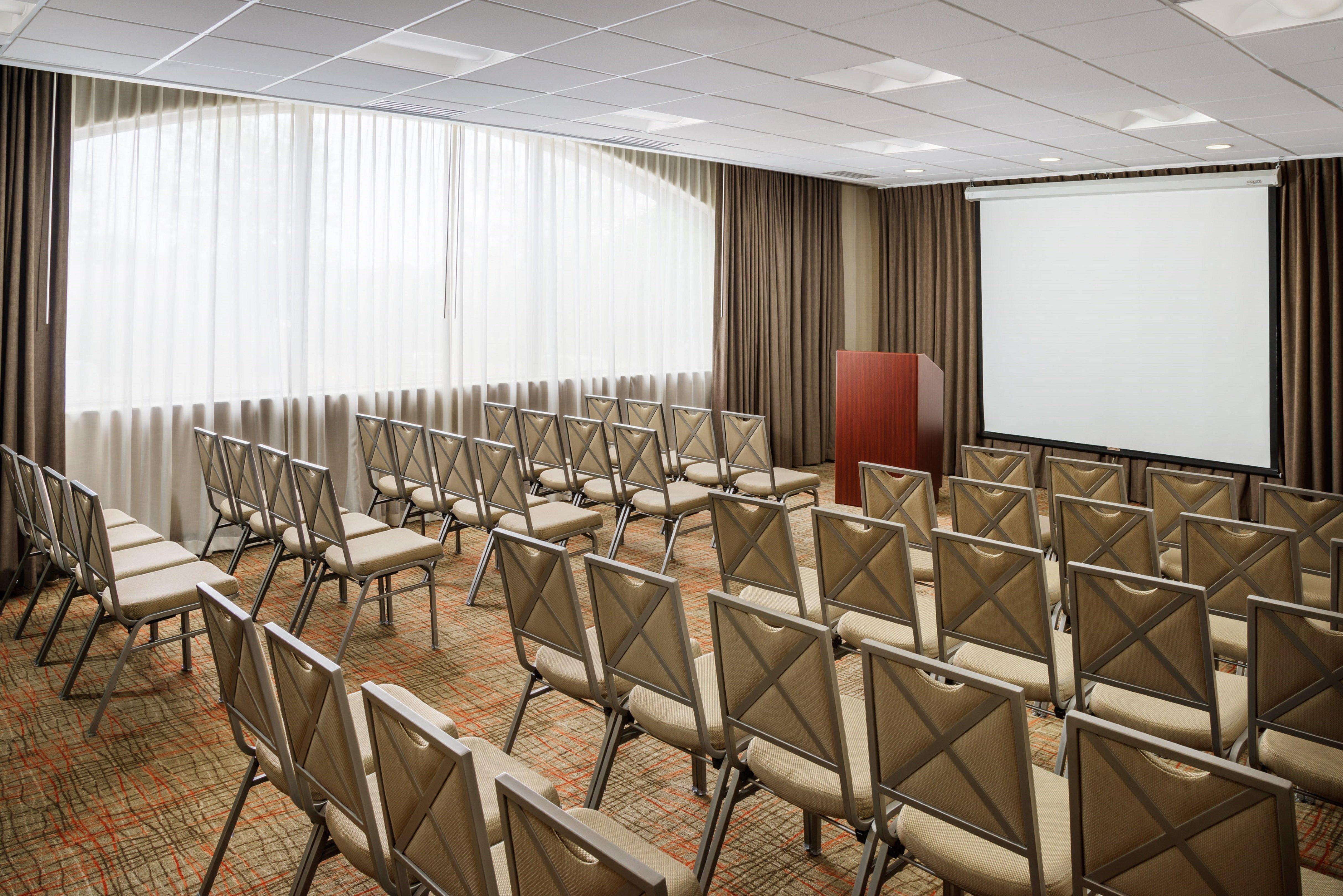 Holiday Inn Charlotte University By Ihg Εξωτερικό φωτογραφία