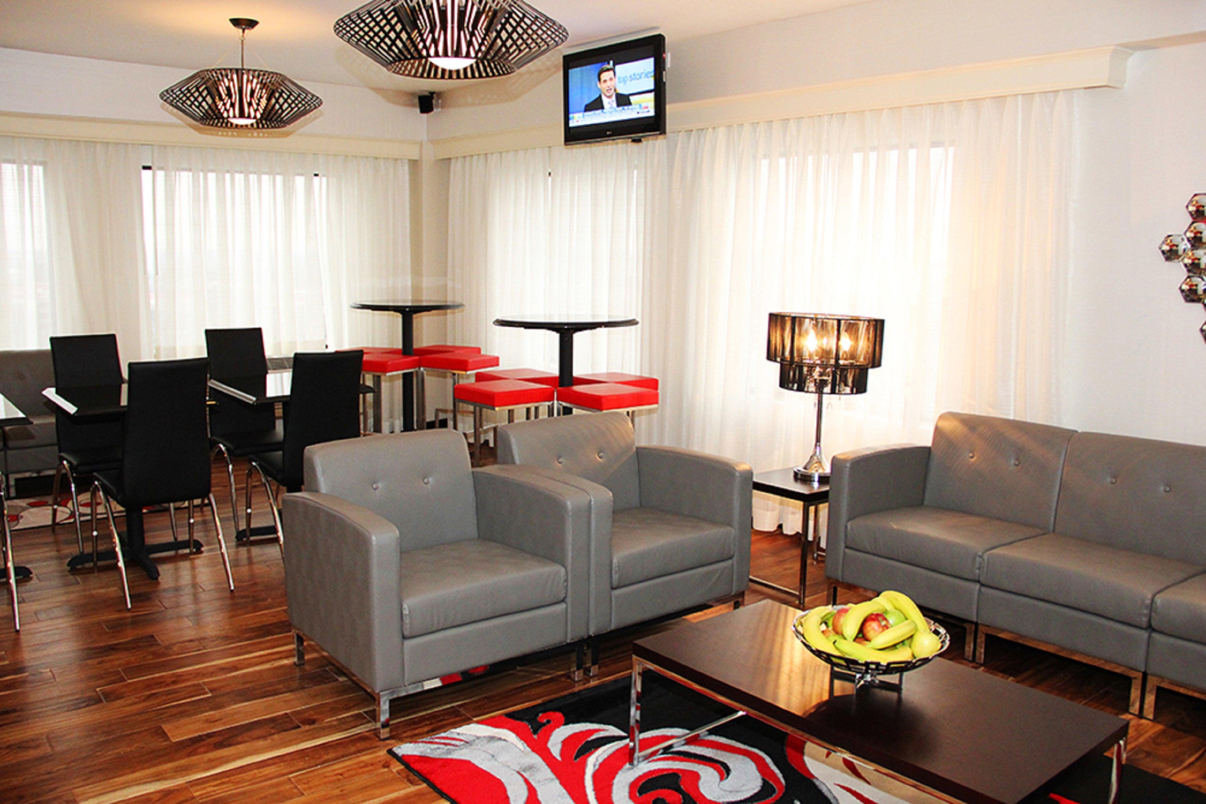 Holiday Inn Charlotte University By Ihg Εξωτερικό φωτογραφία